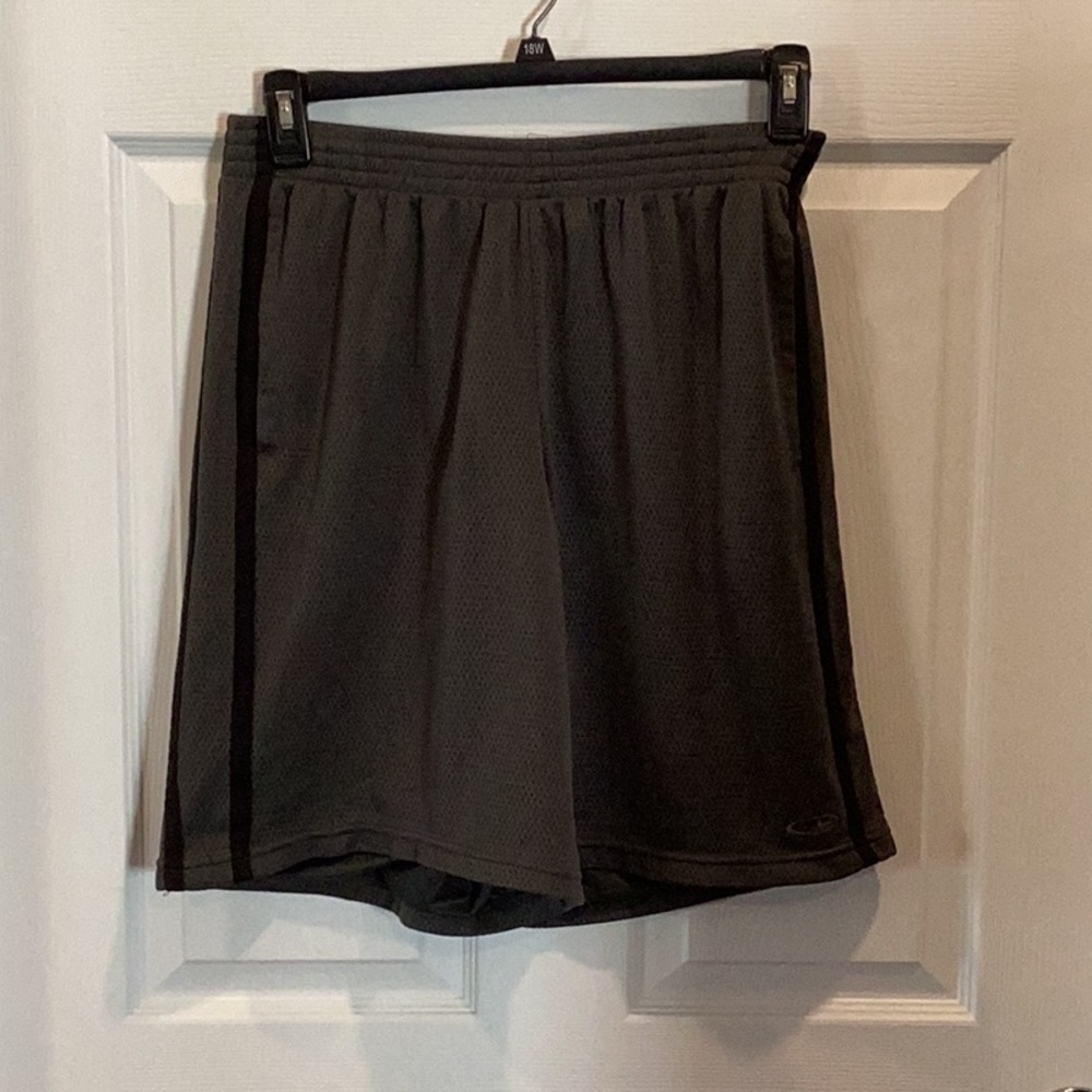 Men's  gray Athletic Shorts